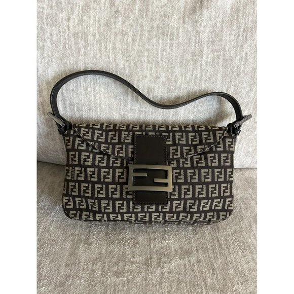 Fendi Zucchino Baguette - Picture 9 of 9